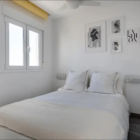 The Black&white Torremolinos