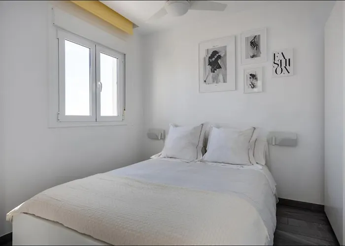 The Black&white Torremolinos